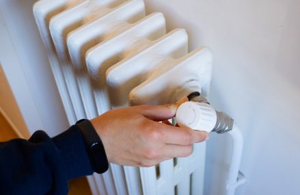 Sablage d’un radiateur en fonte : combien ça coûte ?