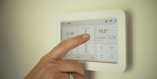 Adieu le froid hivernal : comment rester au chaud dans notre maison ?