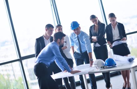 8 façons d’optimiser la collaboration d’équipe dans la construction