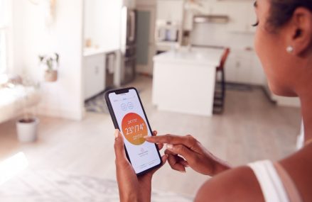 Maximisez votre confort et économisez de l’argent avec les nouveaux thermostats programmables intelligents !