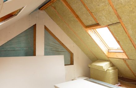 Les contrôles essentiels après les travaux d’isolation de toiture
