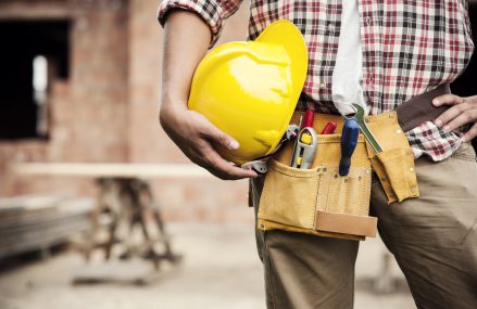 Que faire en cas de litige avec un artisan ou une entreprise de travaux ?